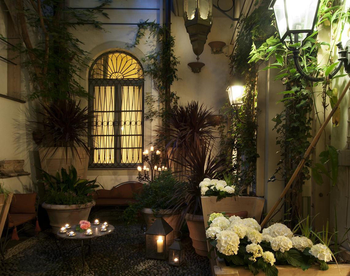 Petit Palais Hotel De Charme Milano Dış mekan fotoğraf